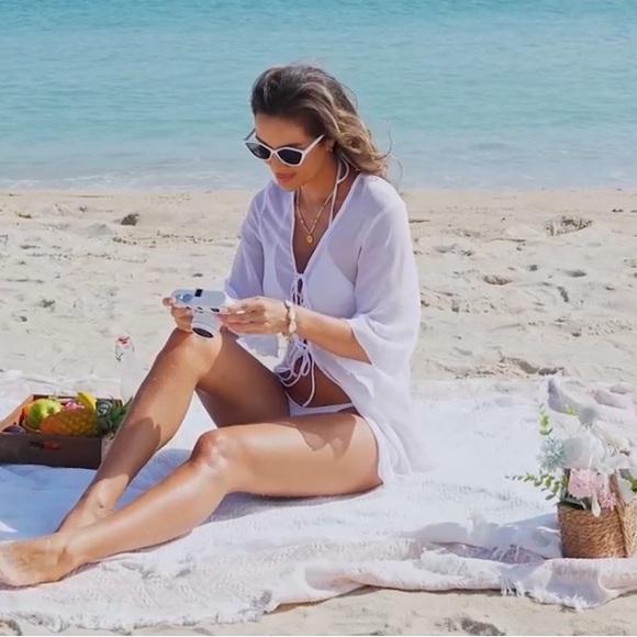 New!❤️🔥 Semi-sheer Swimsuit Cover-Up White - Picture 3 of 7